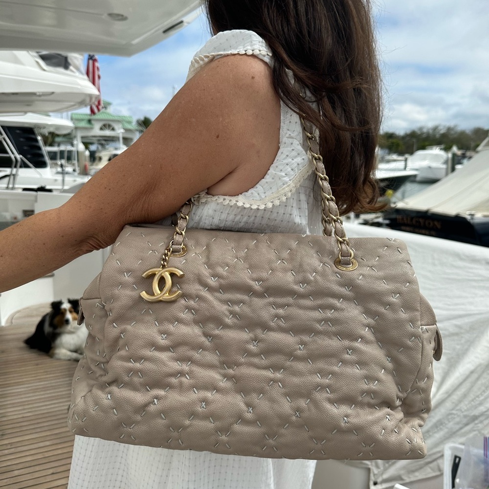 Authentic Chanel light beige caviar wild stitch tote with gold hw. Amazing!!
